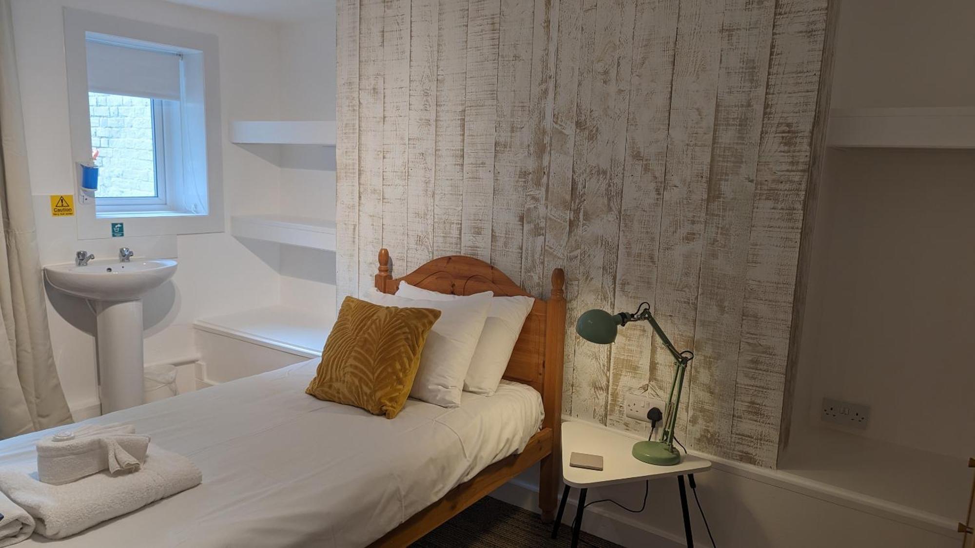 Dover Town Rooms - Short Lets & Serviced Accommodation - Dover Esterno foto